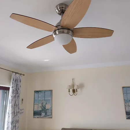 Home4holidays Apartman