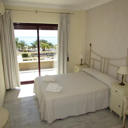 Home4holidays Apartman Nerja