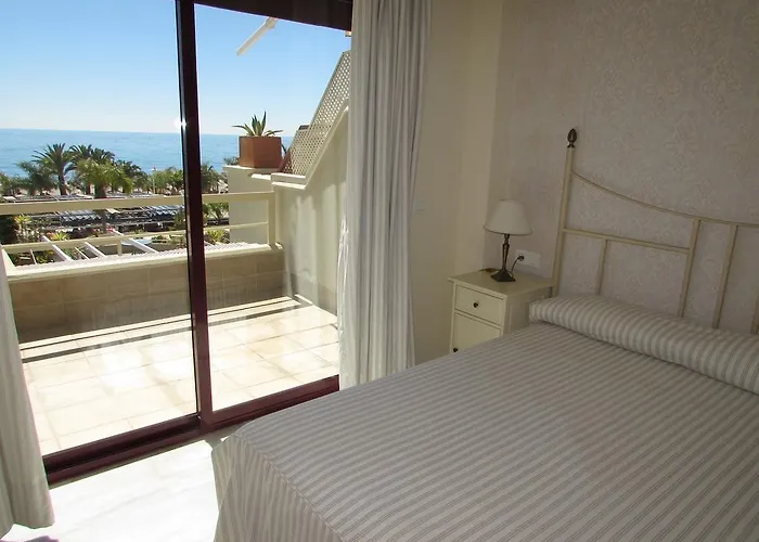 Apartamento Home4holidays Nerja