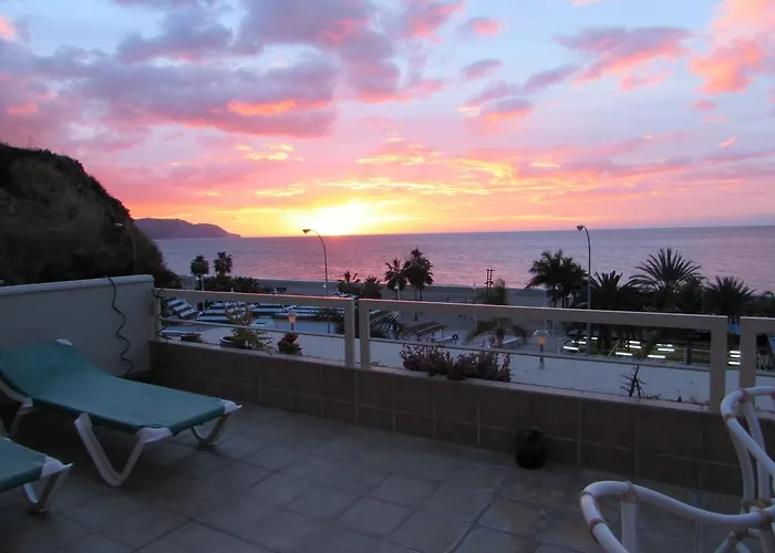 Home4holidays