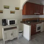 Home4holidays נרחה